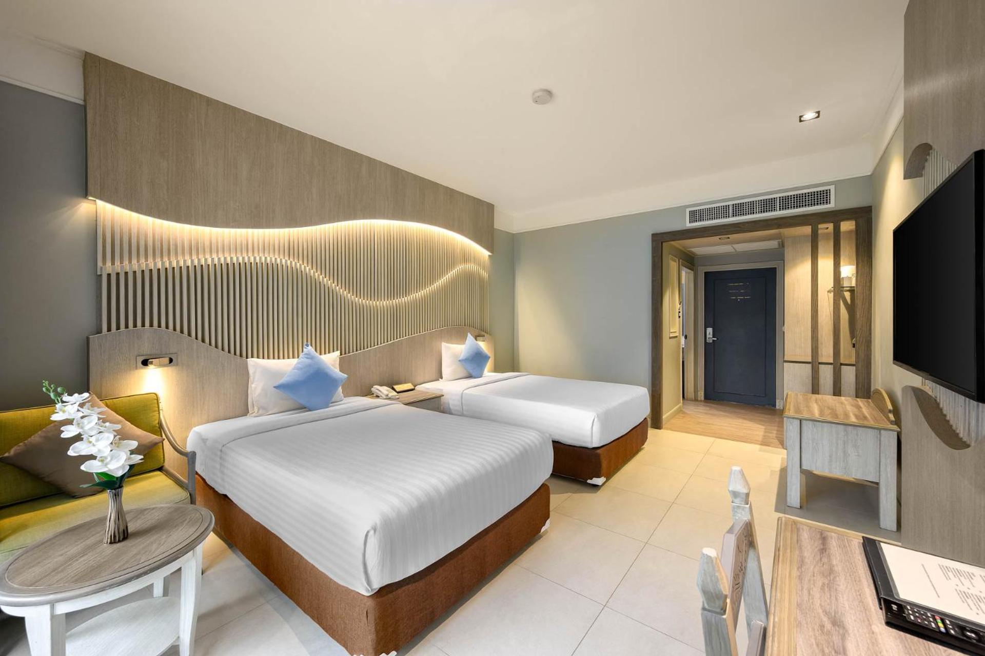 Amora Beach Resort Phuket Praia de Bang Tao Exterior foto